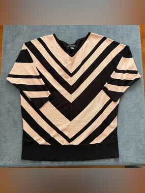 Joan Vass New York 1X Chevron Striped V-Neck Sweater Black Blush 3/4 Sleeve